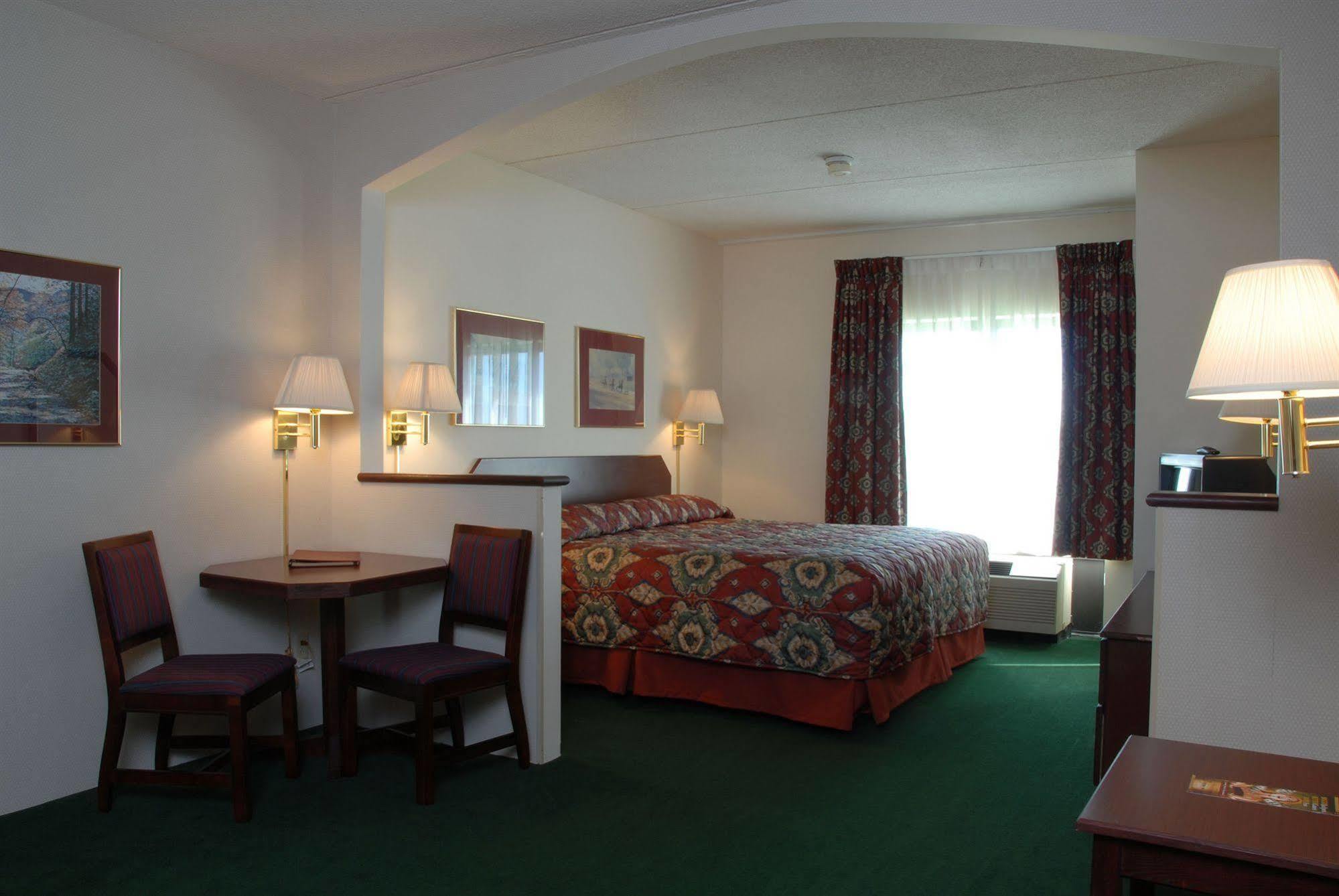 Vernon Downs Casino And Hotel Δωμάτιο φωτογραφία